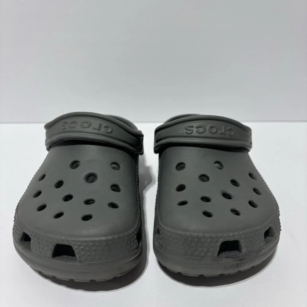 Crocs Kids’ Classic Clogs Gray, Boys’ Size 1 M
